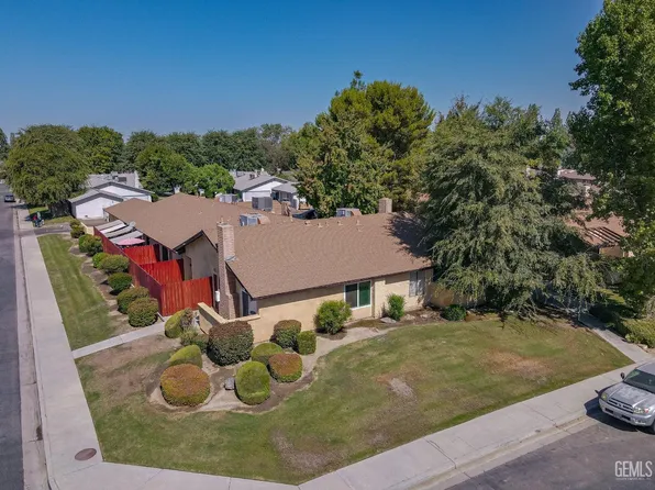 6913 Klamath Way, Bakersfield, CA 93309