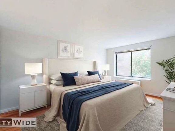 4th image of 207 E 30th St #1FN