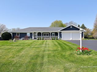 9209 Anthony Ln, Spring Grove, IL 60081
