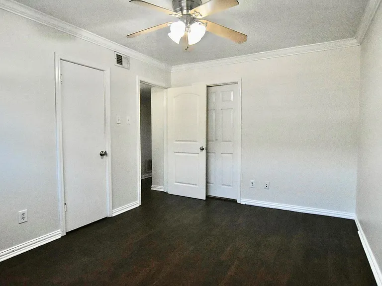7714 Renwick Dr #C36 — Photo 11
