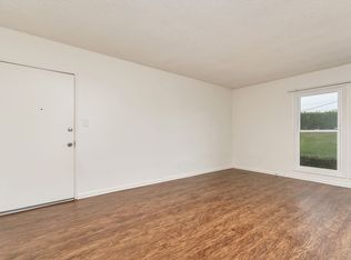 Canyon Drive Apartment Homes, Costa Mesa, CA 92627