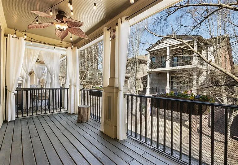 395 Laurent St NW #5 — Photo 15