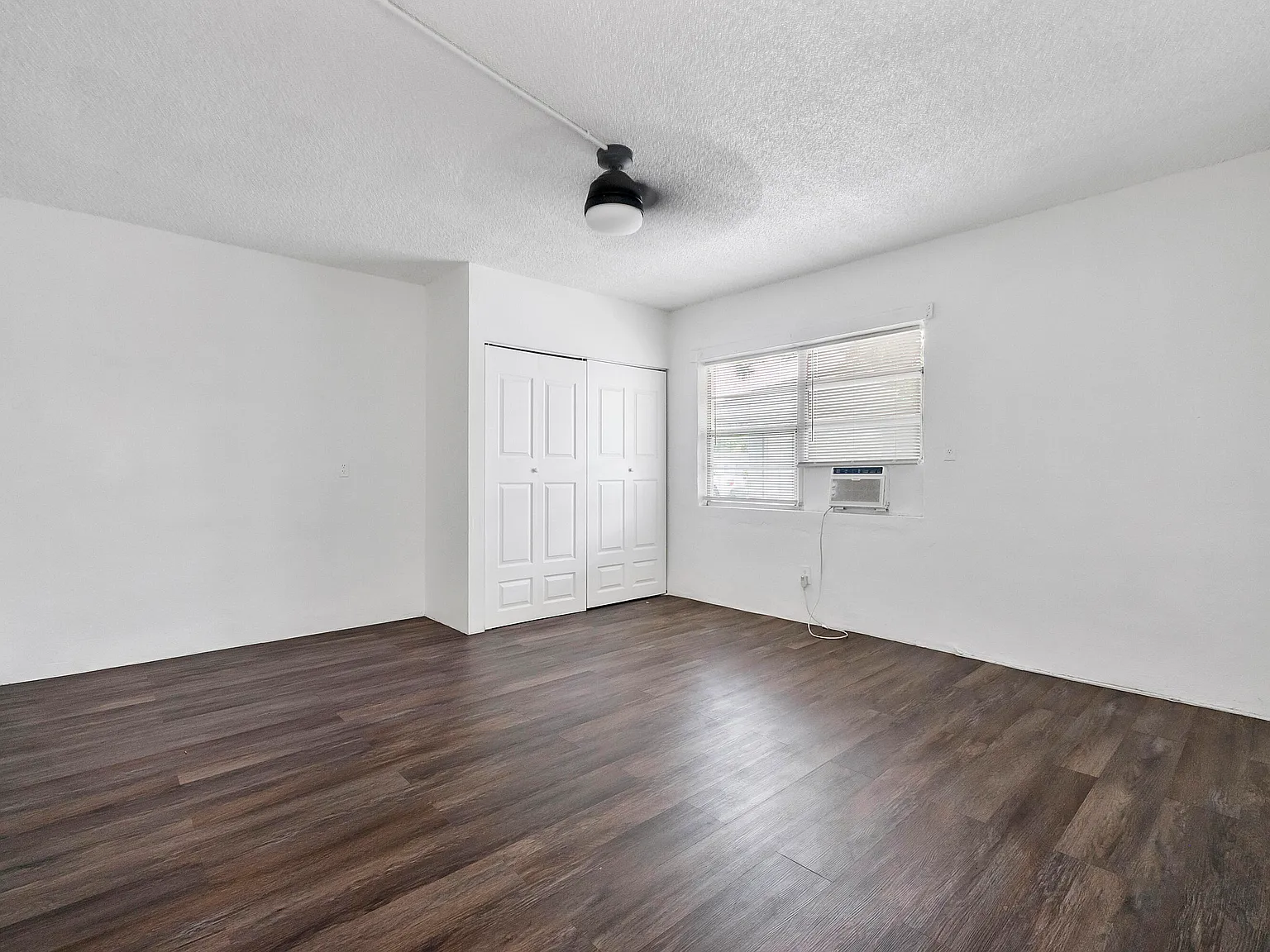 2 bed, 1.0 bath, 850 sqft, $1,750 — Photo 4