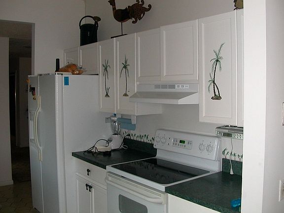 4th image of 12757 SE Pinehurst Ct