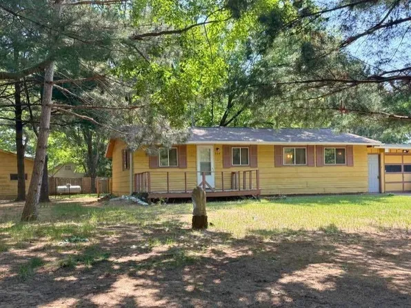 216 N Kenwood St, Adams, WI 53910