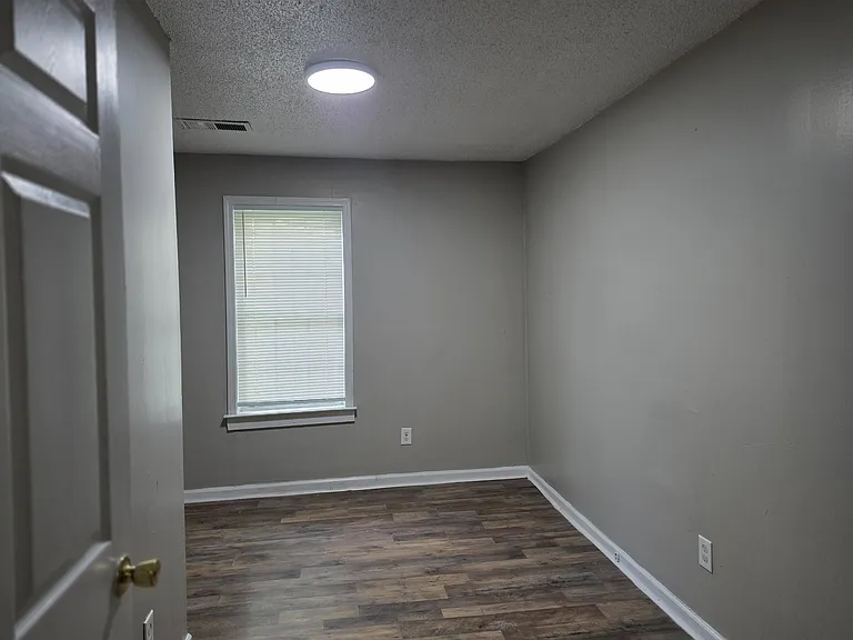 4047 Chelsea Ave — Photo 27