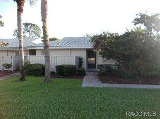 11584 W Kingfisher Ct, Crystal River, FL 34429