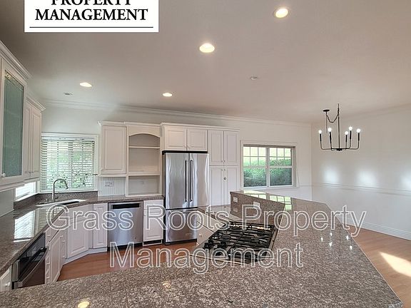 5th image of 13575 Sun Forest Dr