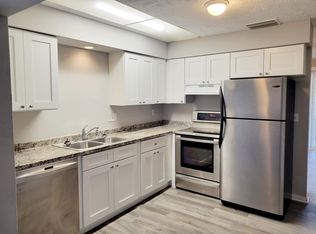 1103 SE 46th Ln APT B, Cape Coral, FL 33904