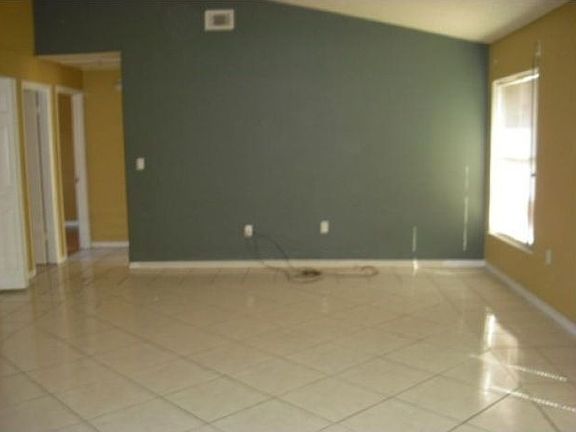 2nd image of 149 Barrington Dr