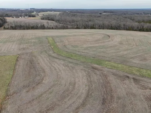 2000 Highway Zz E, Owensville, MO 65066