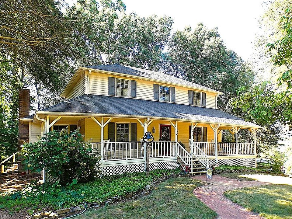 1st image of 2815 Eland Dr