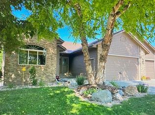 3705 S Mesquite Ave, Sioux Falls, SD 57110