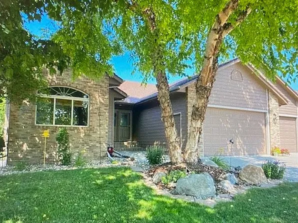 3705 S Mesquite Ave, Sioux Falls, SD 57110