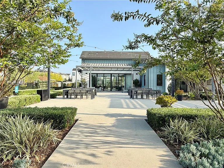 4553 S Patterson Paseo — Photo 17