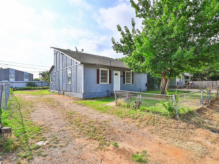 Listing photo 4