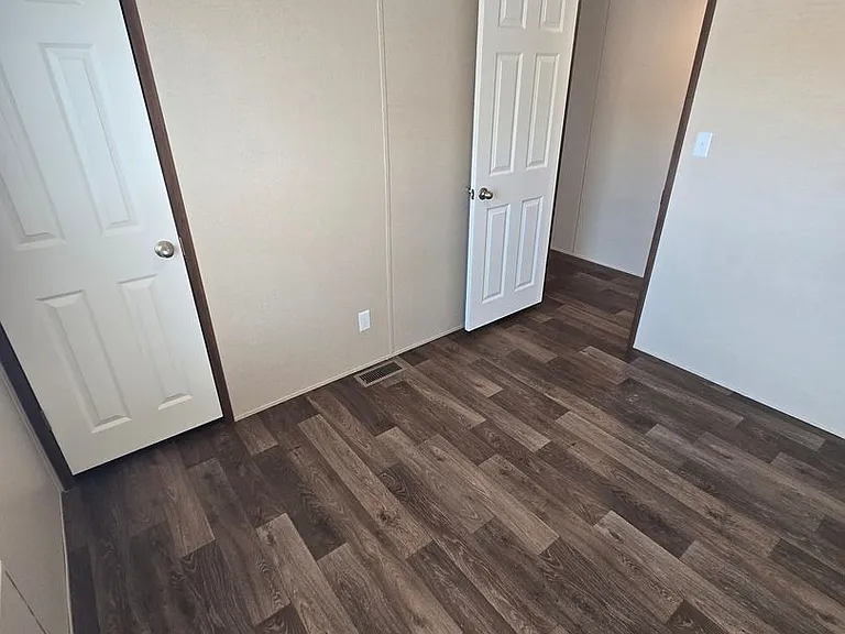 5800 E Hermans Rd #2 — Photo 19
