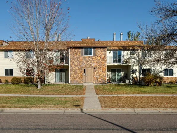 3249 16th Ave S APT 4, Fargo, ND 58103
