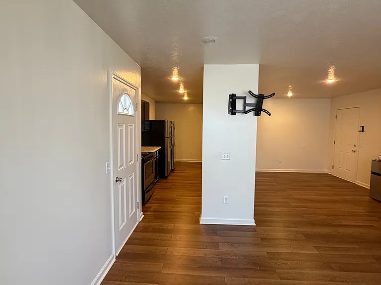 1203 Euclid Ave #2 — Photo 12