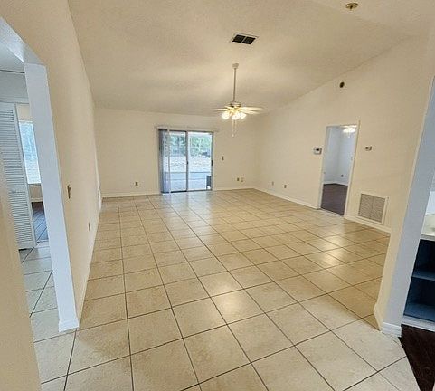 3rd image of 2303 Bridgewood Trl