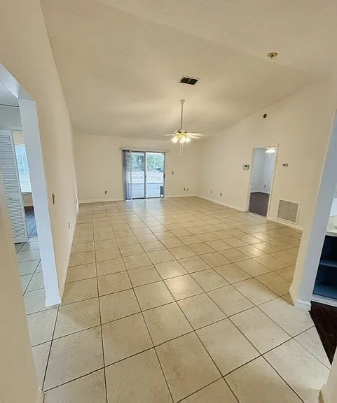 2303 Bridgewood Trl — Photo 3