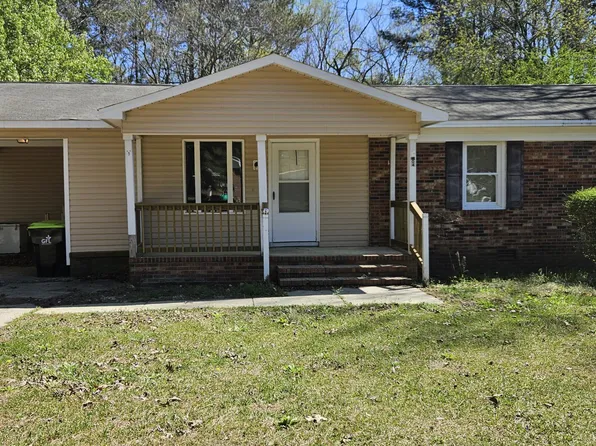 804 N Broad Street, Roseboro, NC 28382