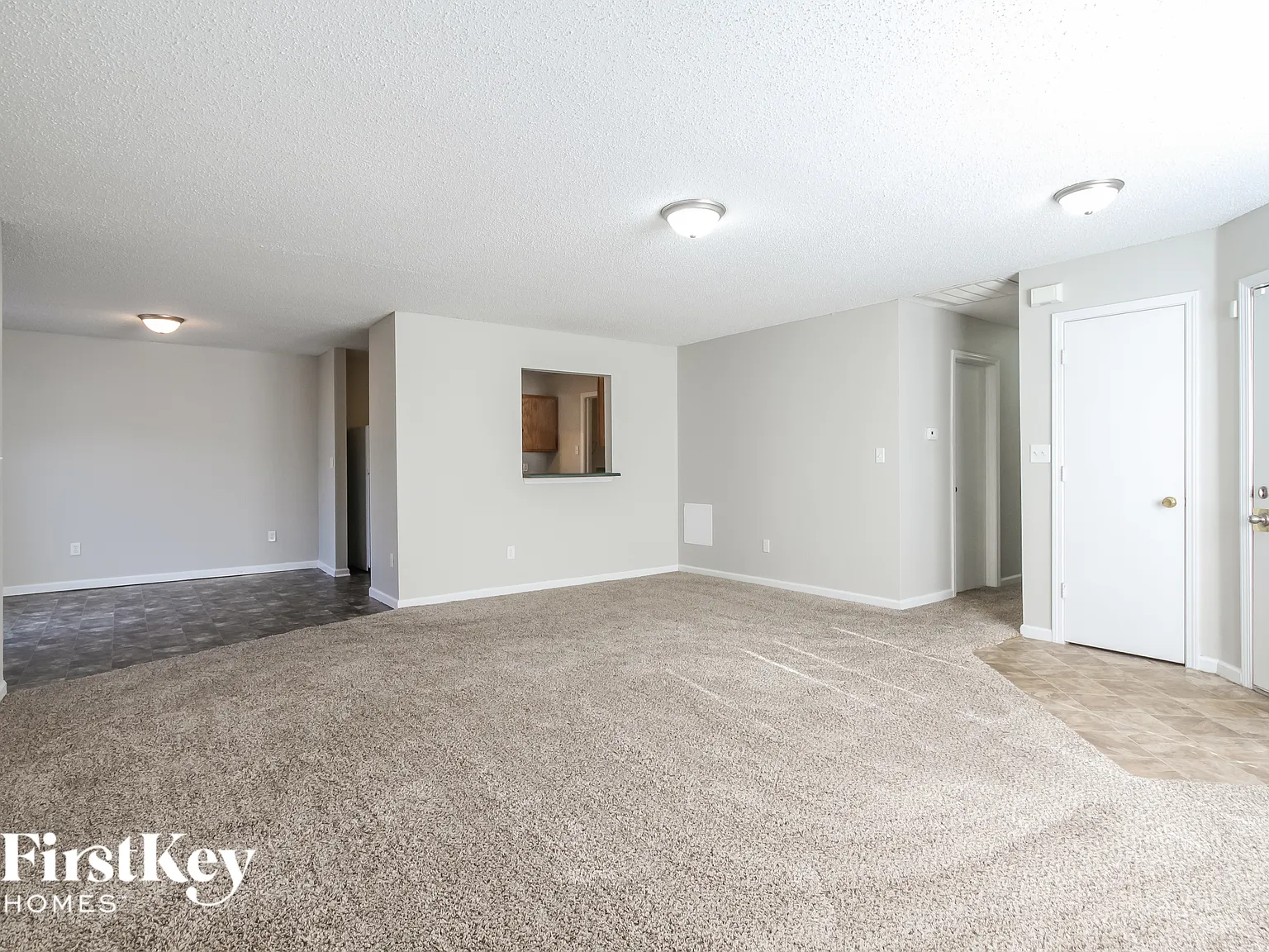 3 bed, 2.0 bath, 1192 sqft, $1,870 — Photo 3