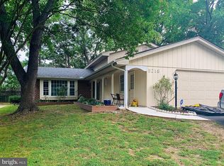 5218 Caroline Cir, Waldorf, MD 20601