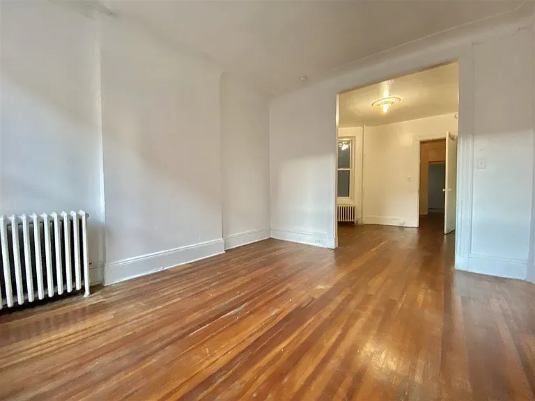 1021 Park Ave #2L — Photo 5