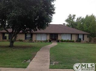 4 Crestview Cir, Rockwall, TX 75087