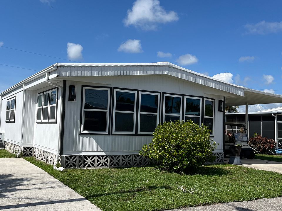 1st image of 239 Hobnail Dr #239
