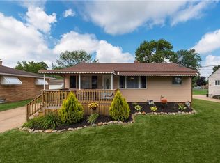 6116 Michael Dr, Brookpark, OH 44142