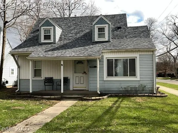 26095 Hanover St, Dearborn Heights, MI 48125