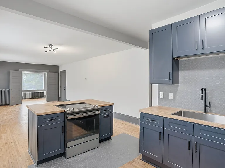 3433 Portland Ave #1 — Photo 3