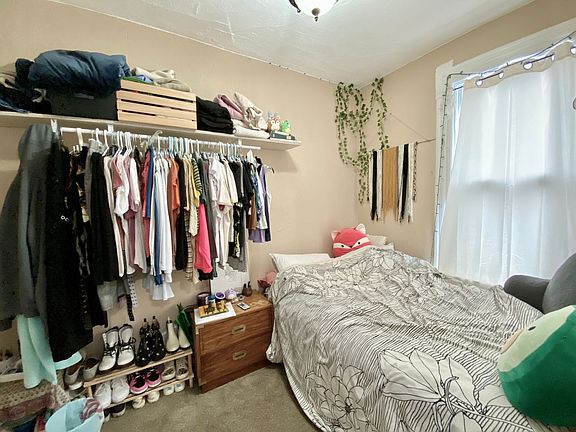 5th image of 2500 N Fratney St #3