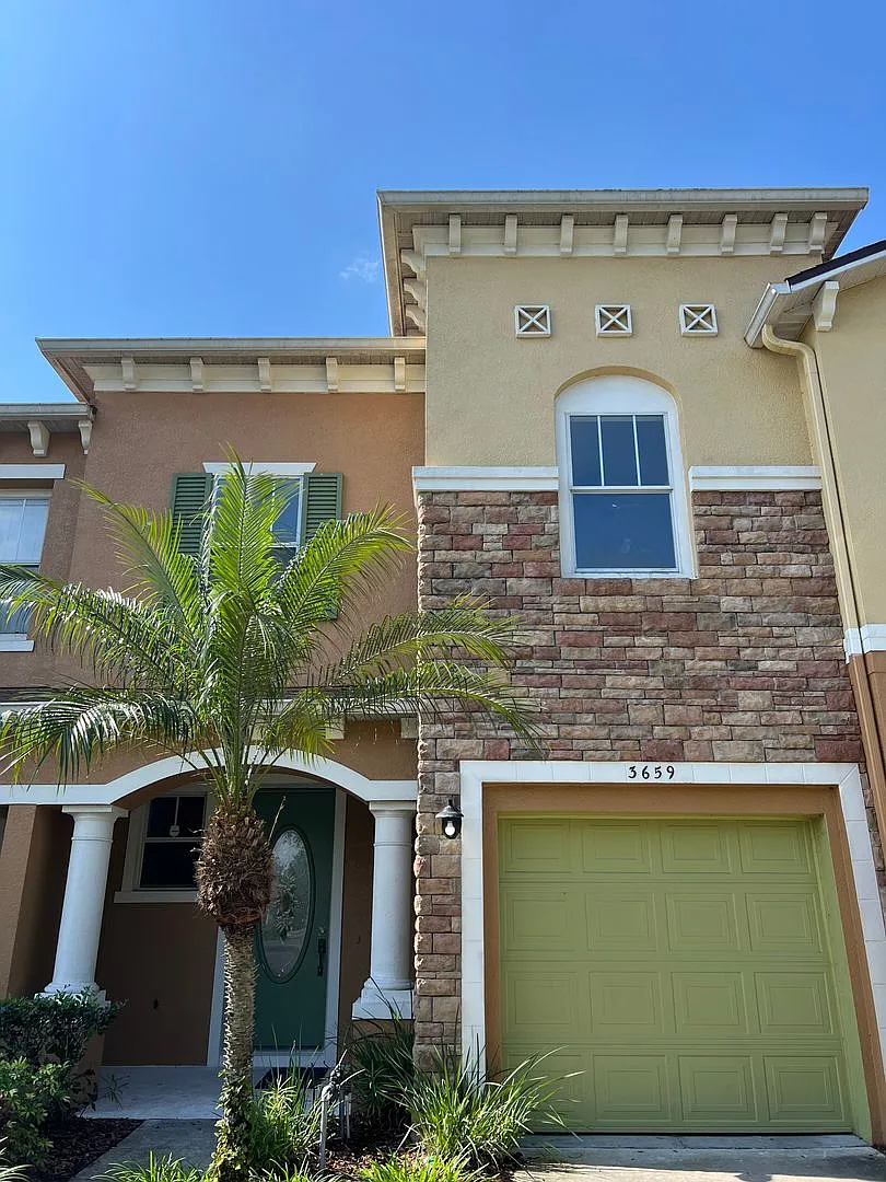 3 Bedroom Townhome for Rent — Photo 1