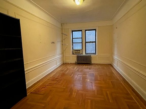 5th image of 334 Eastern Pkwy APT 4B