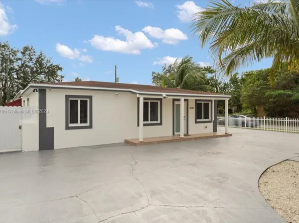3290 NW 98th St, Miami, FL 33147