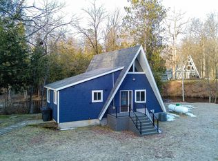 8104 E Anthony Rd, Branch, MI 49402