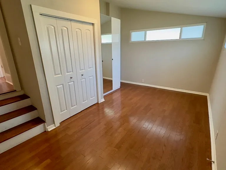 102 Paul St — Photo 14