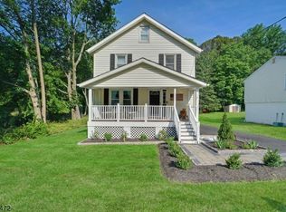 5 George St, Dover, NJ 07801