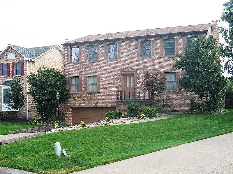 1st image of 436 Deer Park Dr W