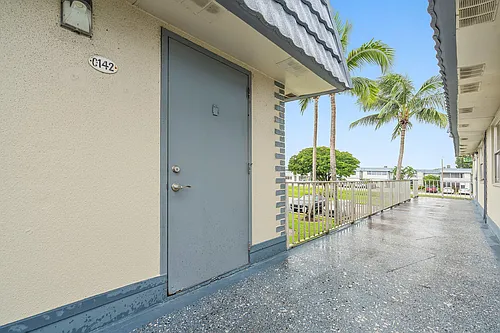 142 Brittany Way Photo 1