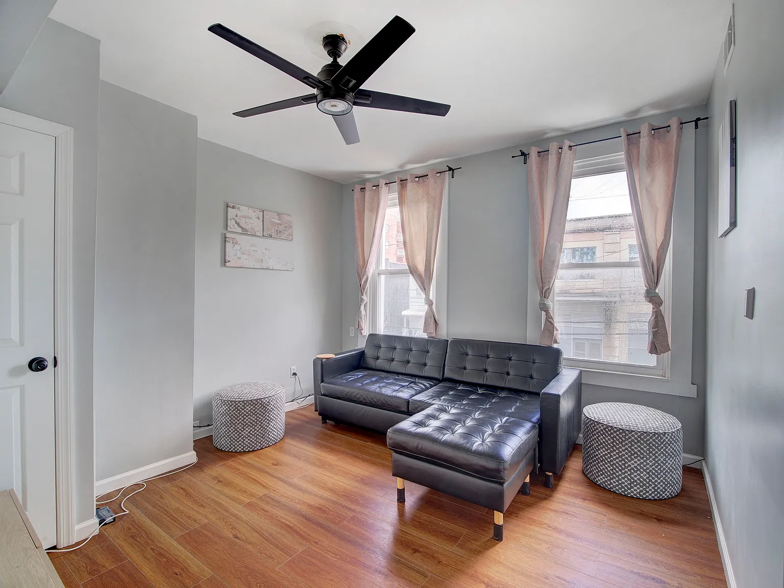 2 bed, $2,400 — Photo 4