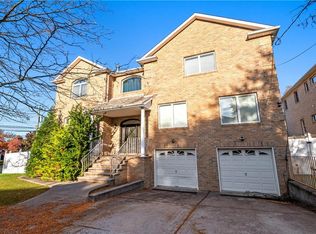 7 Seidman Ave, Staten Island, NY 10312
