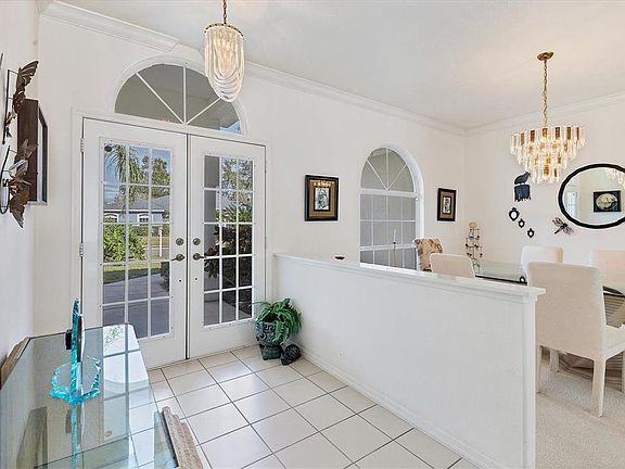 2nd image of 3033 River Woods Dr