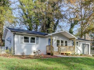 1211 Robin Rd, Eden, NC 27288