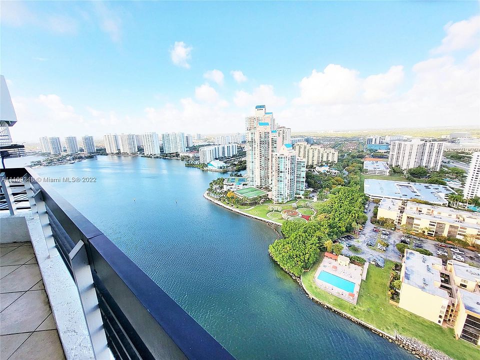 1st image of 3530 Mystic Pointe Dr #Penthouse 2