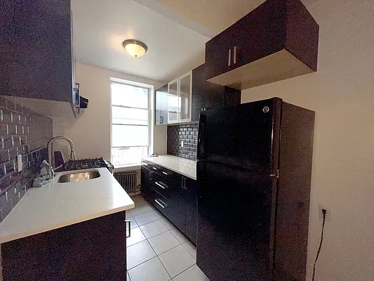 Rented by Elite NY Holdings | media 21