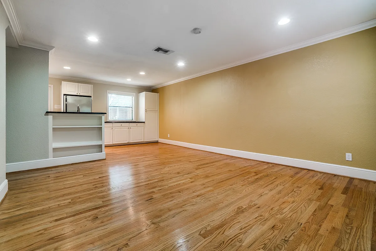 4118-bowser-ave-dallas-tx-b-High-Res-2_04292020 - 4118 Bowser Ave #B